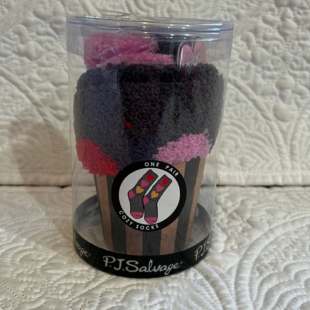 P.J. Salvage‎ cozy socks, NWT